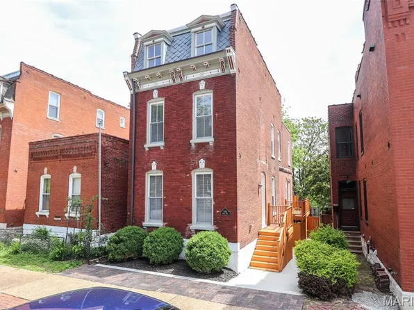 2414 S 11th St, Saint Louis, MO 63104