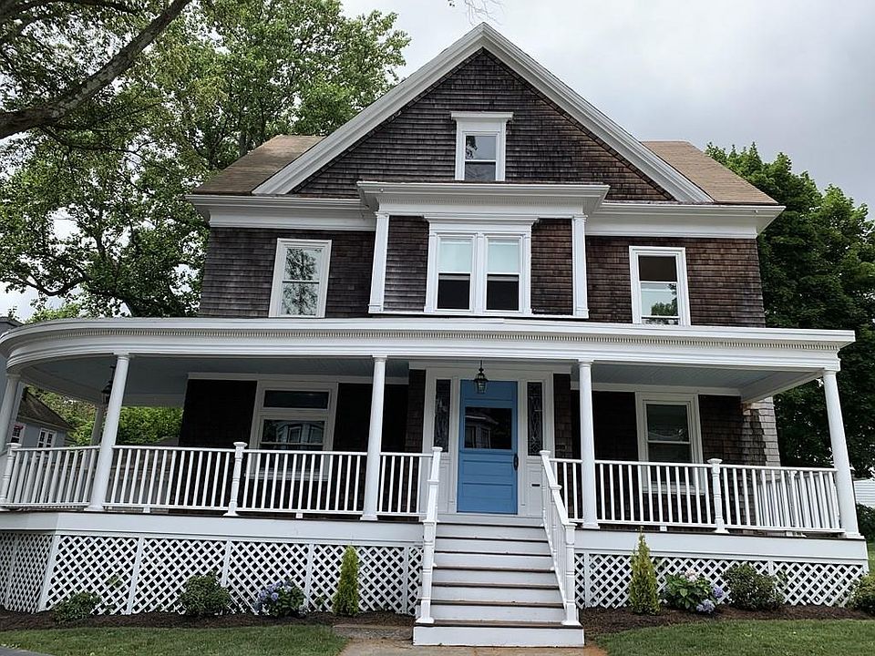 1st image of 330 Winter St