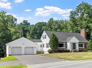 109 Pillsbury Rd, Londonderry, NH 03053