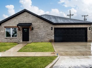 1704 Elkhart Ave #A, Lubbock, TX 79416