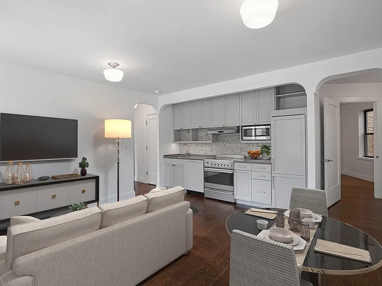 62 Leroy St #2BC — Photo 1