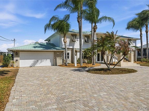 4th image of 2225 N Watersedge Dr