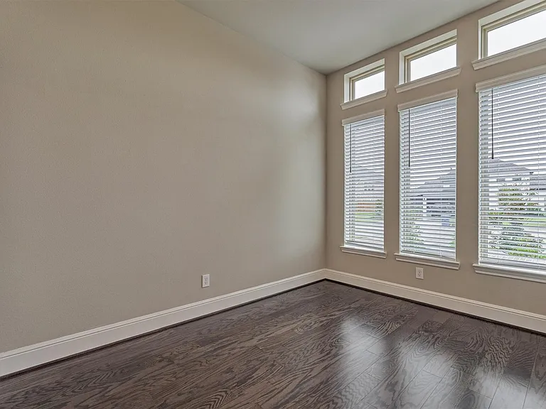 20911 Velvet Wing Dr — Photo 7