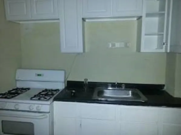 3900 W Girard Ave, Philadelphia, PA 19104