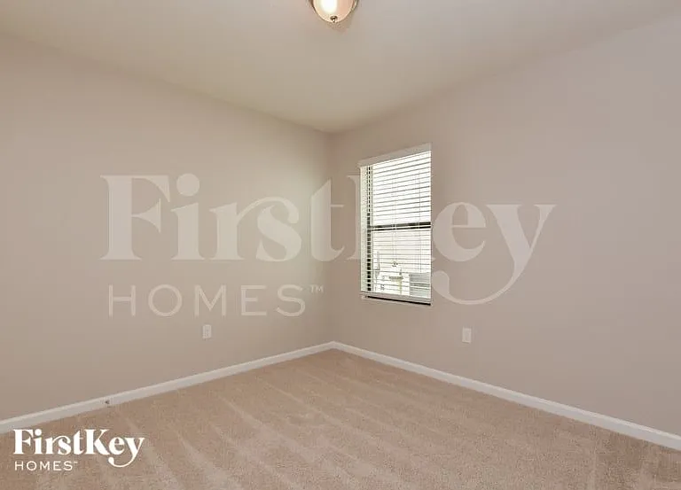 3747 Loggerhead Ln — Photo 11