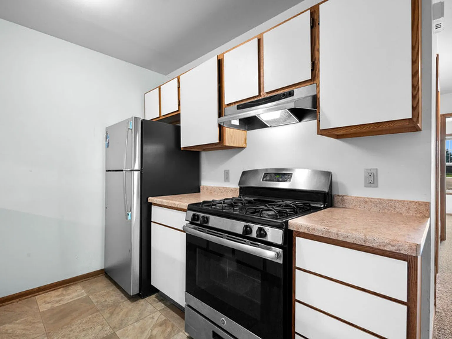 Fox Lane Apartments — Photo 3