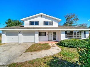 966 Huntingdon Rd, Panama City, FL 32405