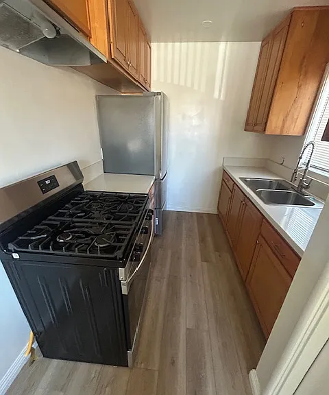 15211 S Raymond Ave #A — Photo 6