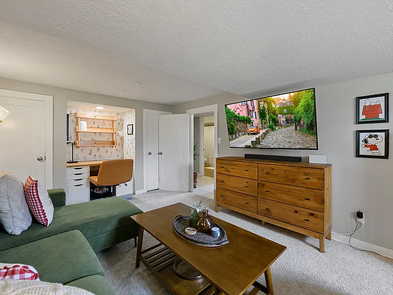 1463 W Arapahoe Ave #BASEMENT — Photo 3