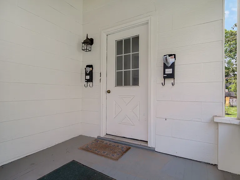220 S Geneva St #4 — Photo 16