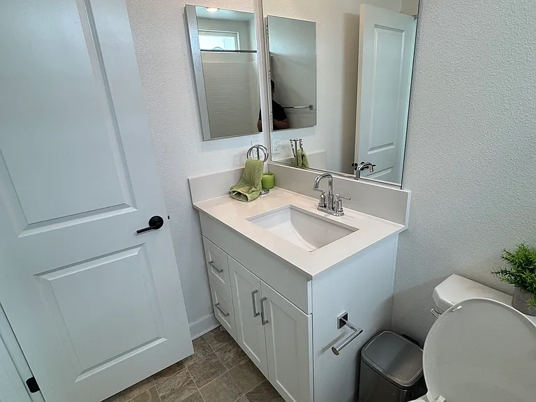 2125 Acara Cir — Photo 5
