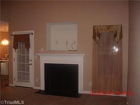 5th image of 1109 Highstone Dr