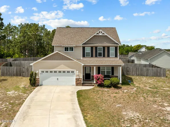 500 Waldorf Court, Hubert, NC 28539