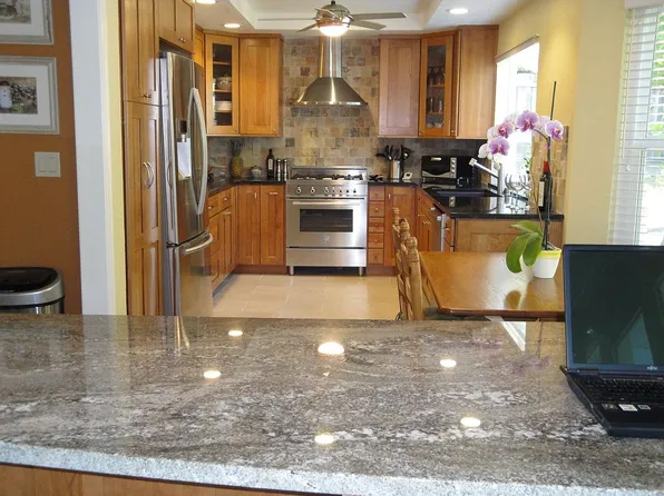 6521 Bret Harte Ct, Castro Valley, CA 94552