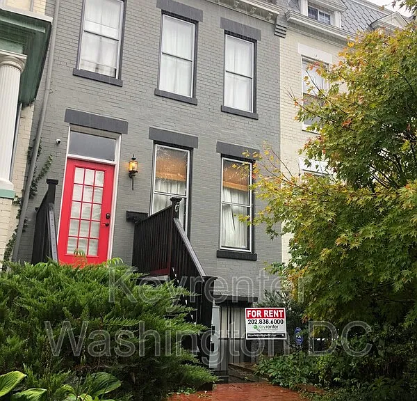 A 1351st St #NE ENGLISH BASEMENT — Photo 22