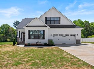 104 Rindge Rd, Piedmont, SC 29673