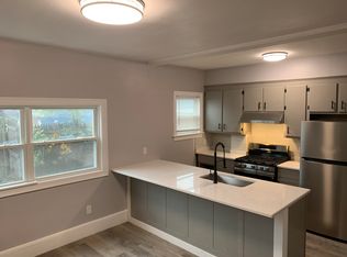 10-12 Burrill Ave, Lynn, MA 01902