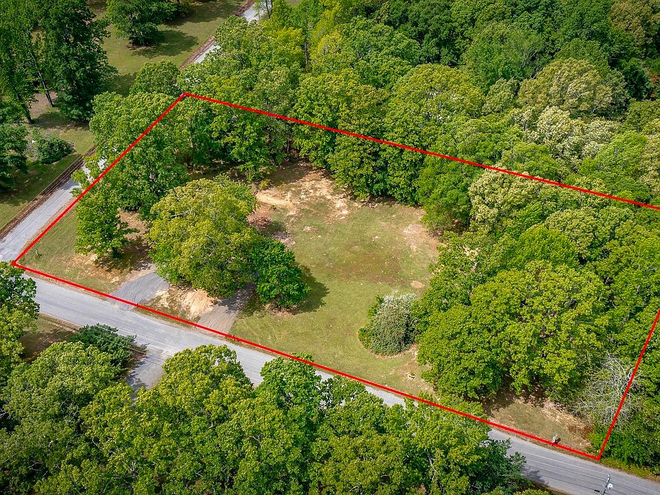 1st image of 374 Becca Rd