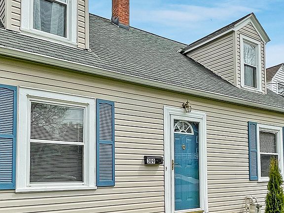 3rd image of 309 Poplar St