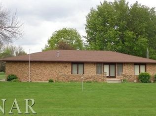 108 Oriole Dr, Le Roy, IL 61752