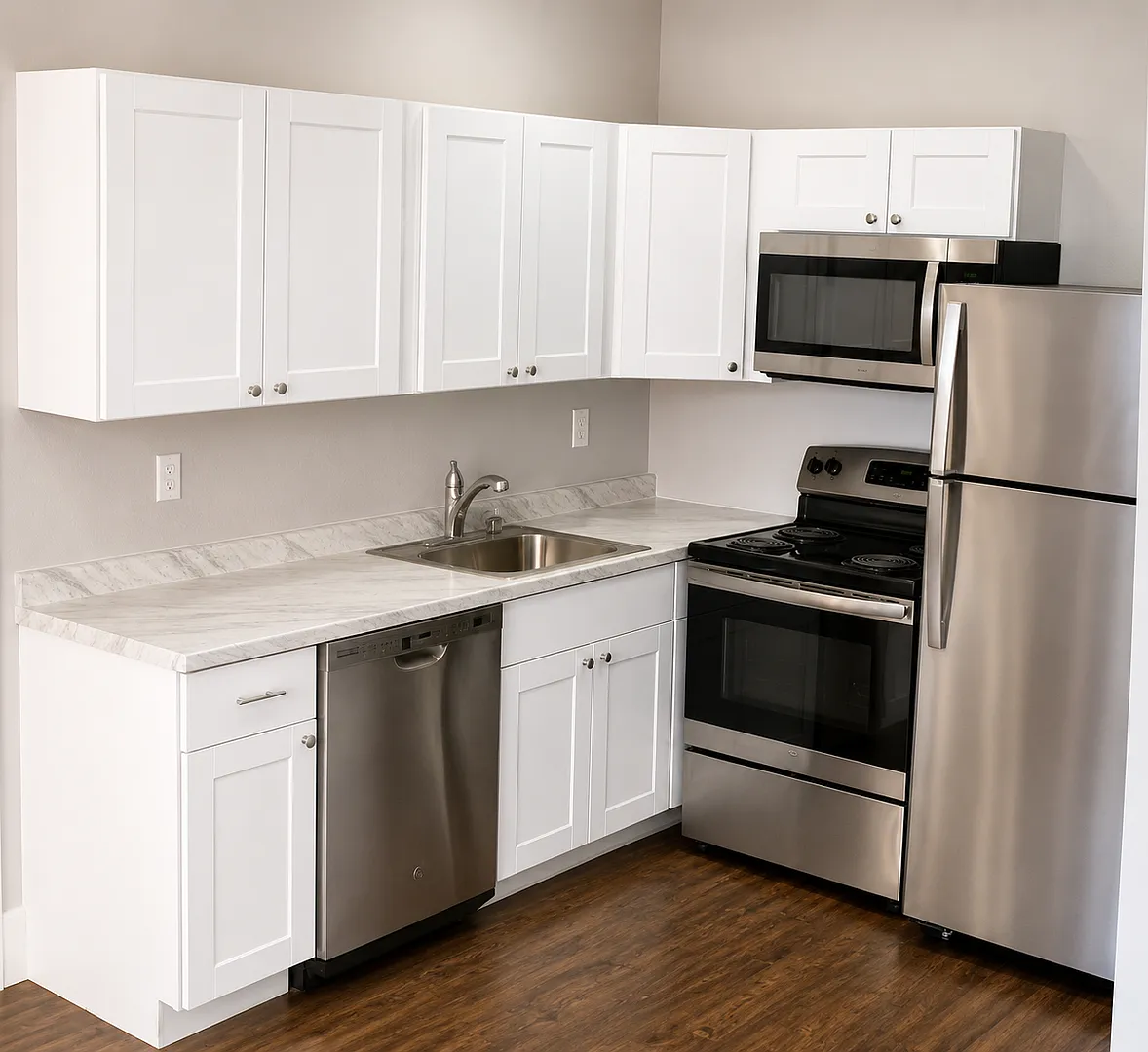 Rare Highlands Location w/ Parking Spot & Laundry On-Site! 32nd & Lowell — Photo 3