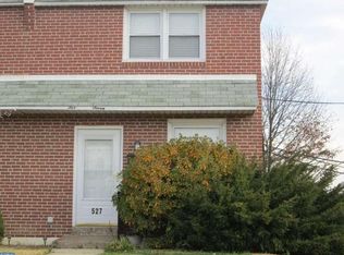 527 Lakeview Dr, Ridley Park, PA 19078