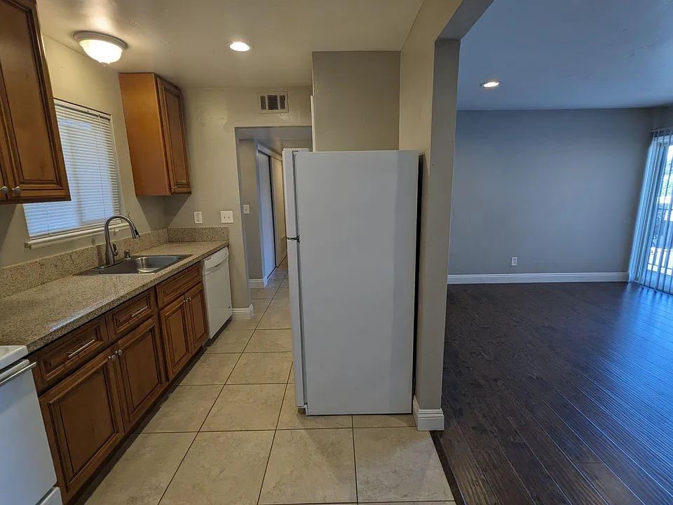 Carmichael Woods Apartments