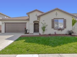 3825 Topaz Rd, West Sacramento, CA 95691