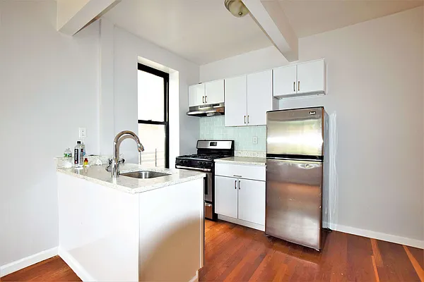 Rented by NYC Realty Brokers LLC | media 6