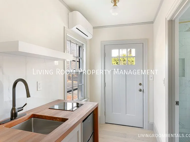 6445 N Williams Ave — Photo 22