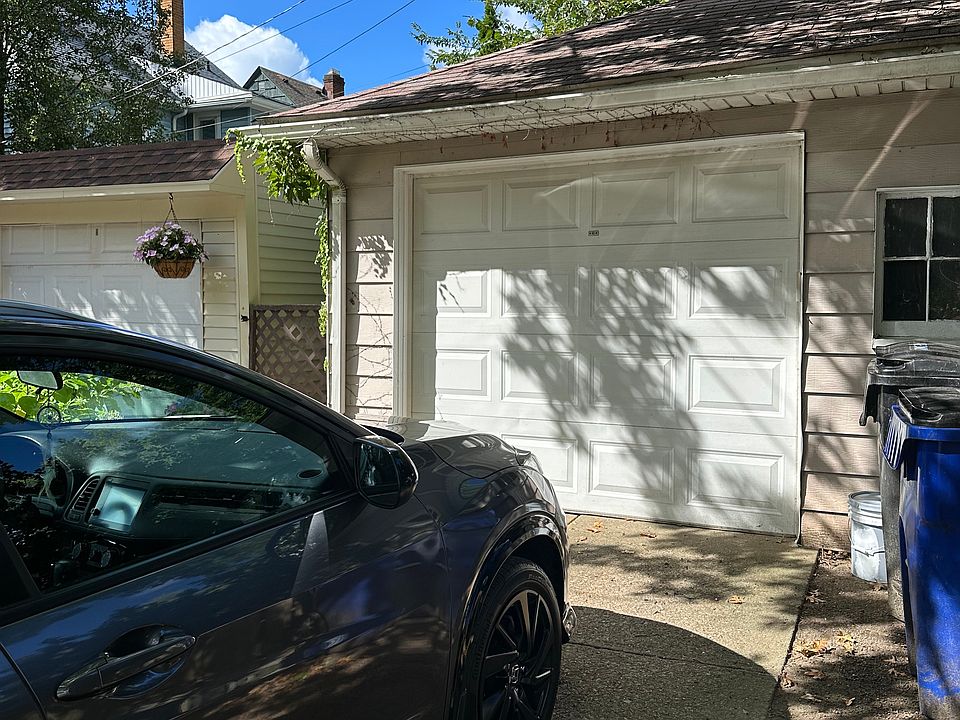 1st image of 3118 W 160th St