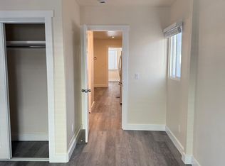 4946 8th St #A, Carpinteria, CA 93013