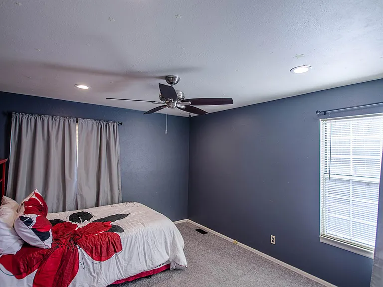272 Cobblestone Dr — Photo 6