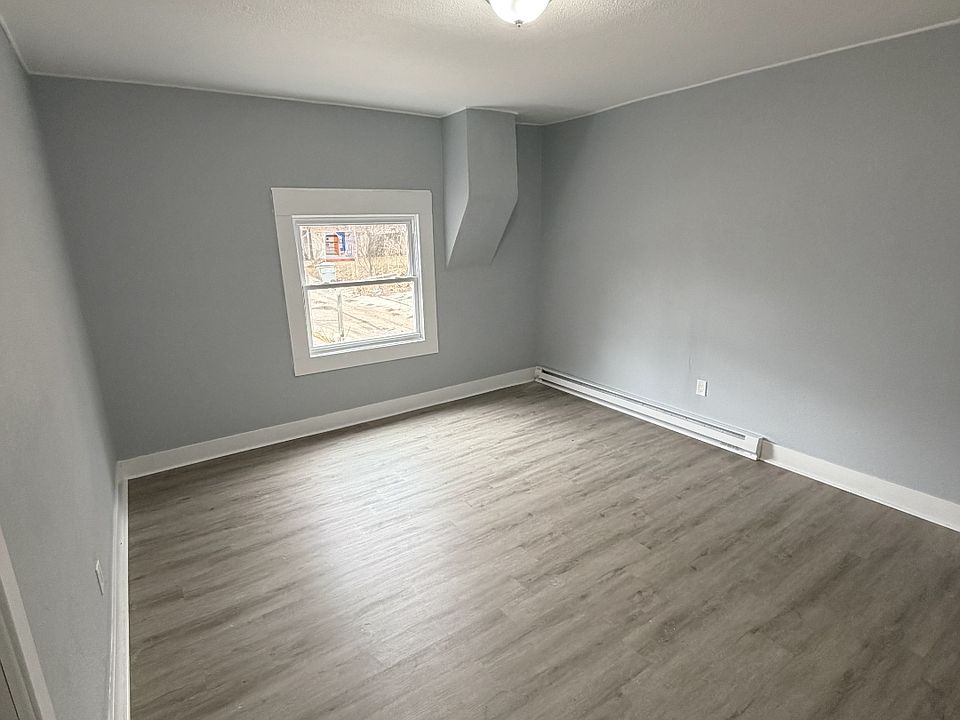 2nd image of 2661 N 35th St #1
