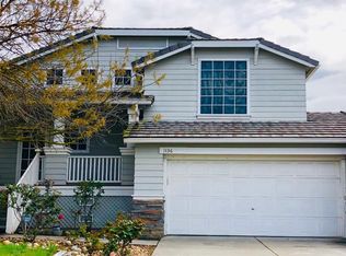1136 Cherry Oak Ln, Manteca, CA 95336
