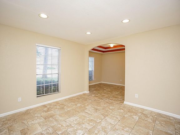 5th image of 22206 Merrymount Dr