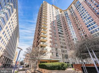 851 N Glebe Rd APT 514, Arlington, VA 22203