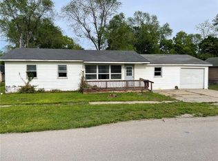 405 S Daviess St, Gallatin, MO 64640