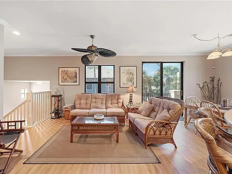 1379 Artesia Dr E #601 — Photo 7