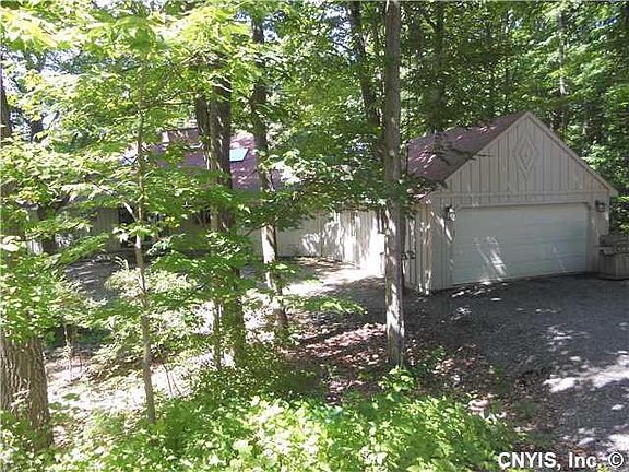 2nd image of 7393 Silverwood Dr