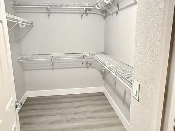 4th image of 6517 Octave Ave