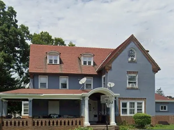 422 E 21st St, Chester, PA 19013