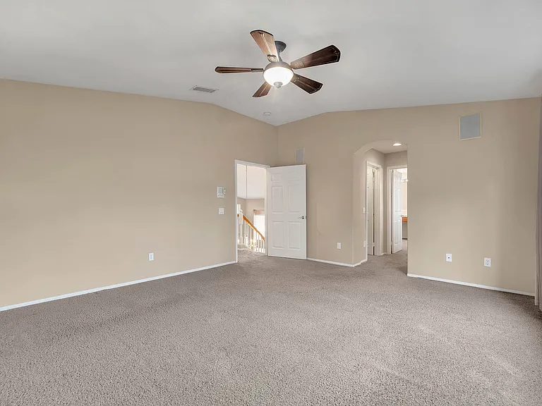 2016 Magpie Ct — Photo 13
