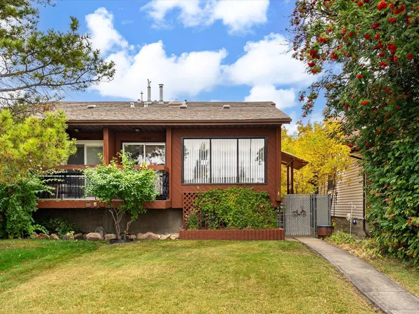 10242 161st St NW, Edmonton, AB T5P 3J1