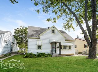 5814 N 68th St, Milwaukee, WI 53218