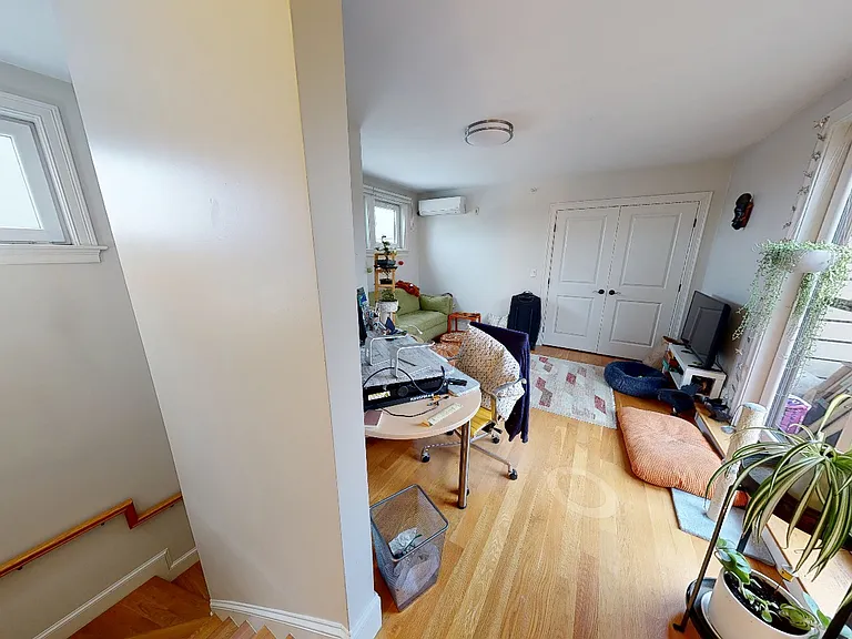 168 Hampshire Street, Cambridge, Ma — Photo 11