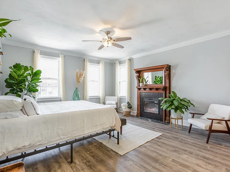 400 Dinwiddie St #1 — Photo 16