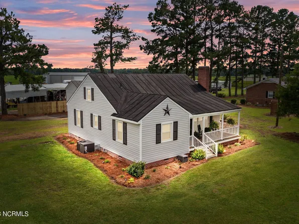 5930 Wall Road, Ayden, NC 28513