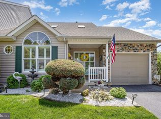 29 Knollwood Rd, Millersville, PA