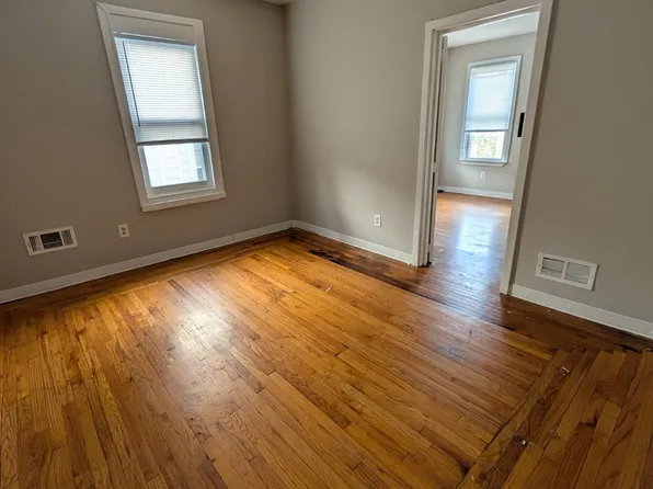 360 Dixwell Ave #2R, New Haven, CT 06511